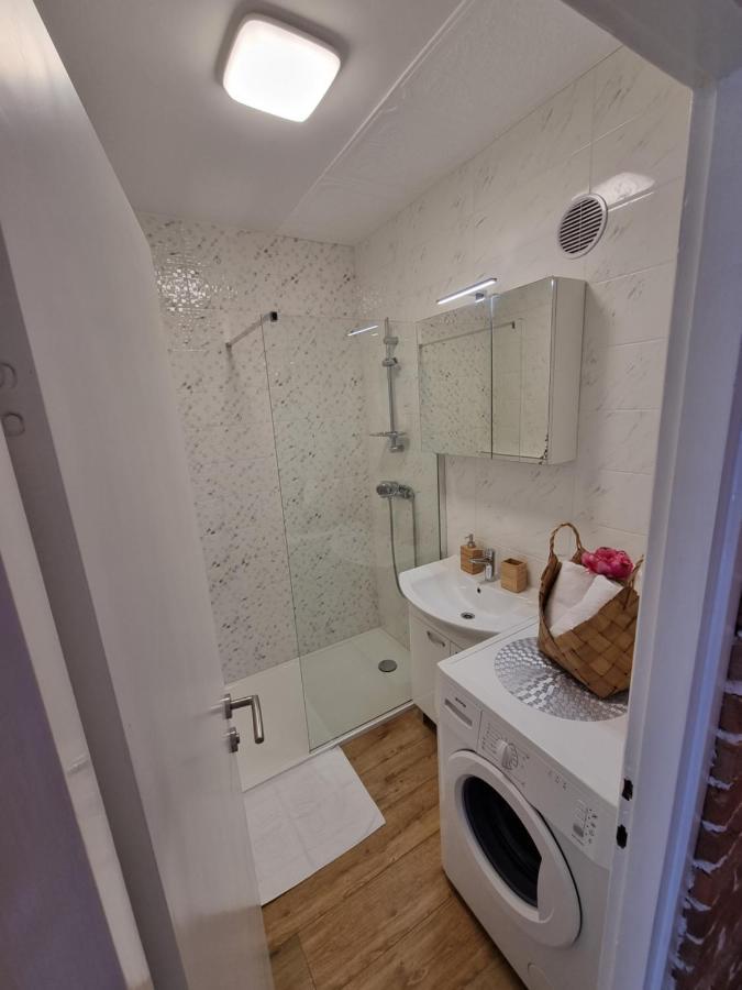 Babylu Apartment *