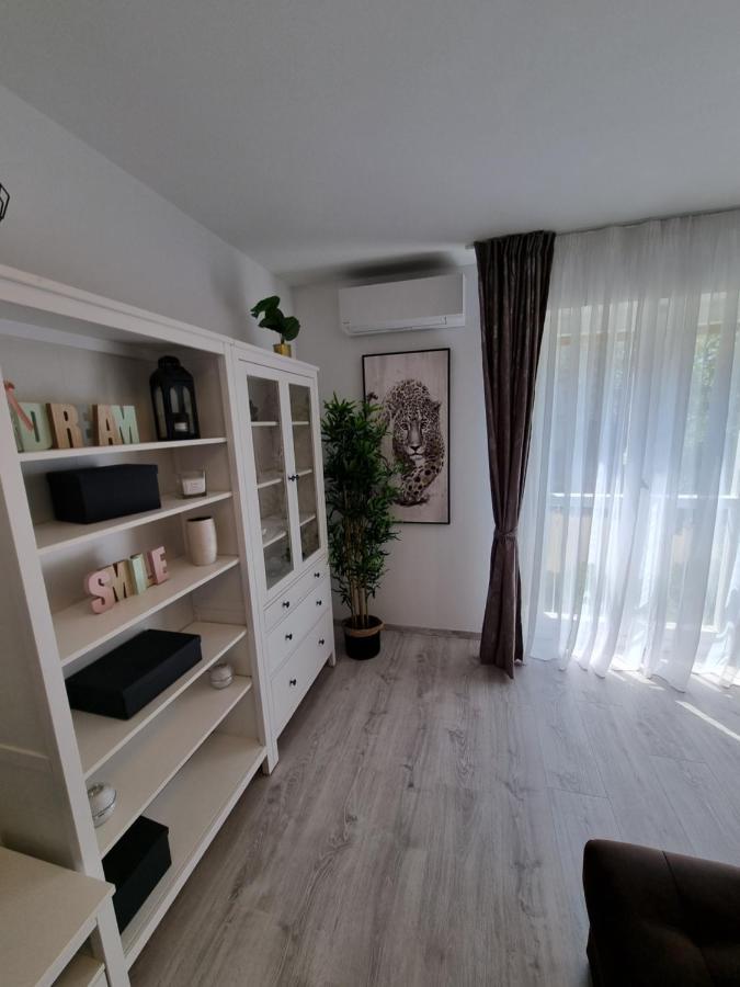 Babylu Apartment
